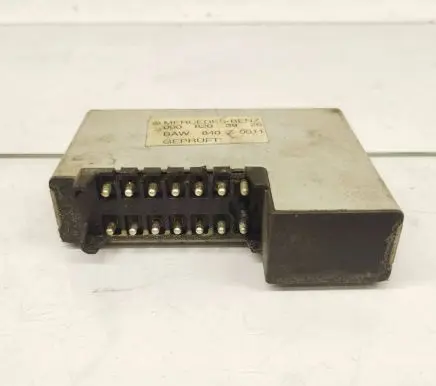 Mercedes-Benz S W126 Other control units/modules 0008203926
