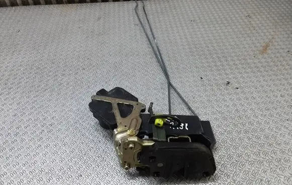 Hyundai Terracan Rear door lock