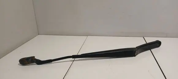 Volkswagen PASSAT B6 Front wiper blade arm 3C1955409C
