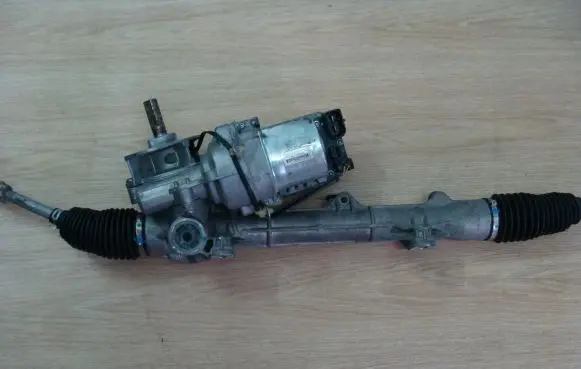 Peugeot 207 Steering rack 6700001531B