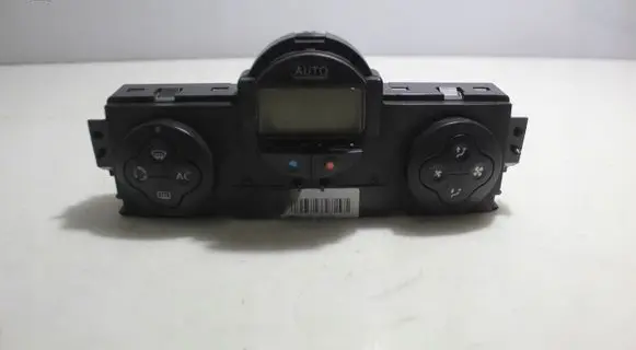 Renault Megane II Interior fan control switch 