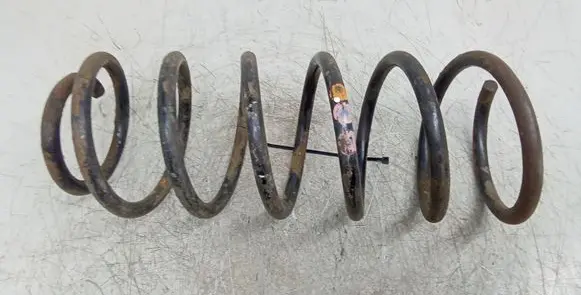 Volkswagen PASSAT B4 Front coil spring