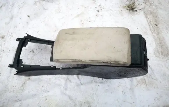 Peugeot 407 Armrest 9646882880