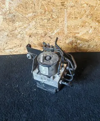 Volvo C70 ABS Pump P31317378