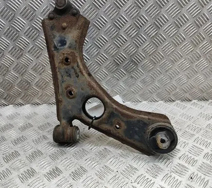 Fiat 500L Front lower control arm/wishbone 51885660