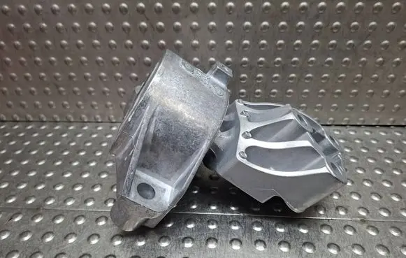 Fiat Doblo Engine mount bracket S27649821 517991100