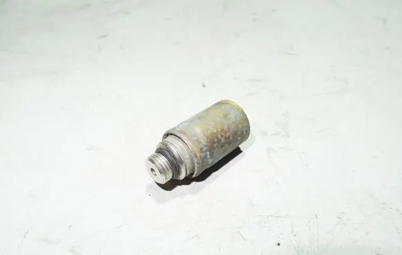 Audi Q7 4L Air suspension valve block 