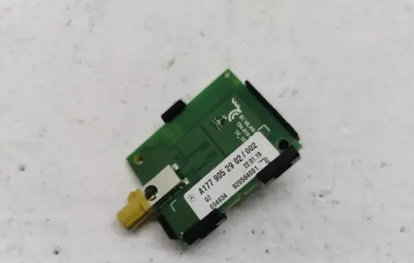 Mercedes-Benz A W177 Antenna control unit A1779052902