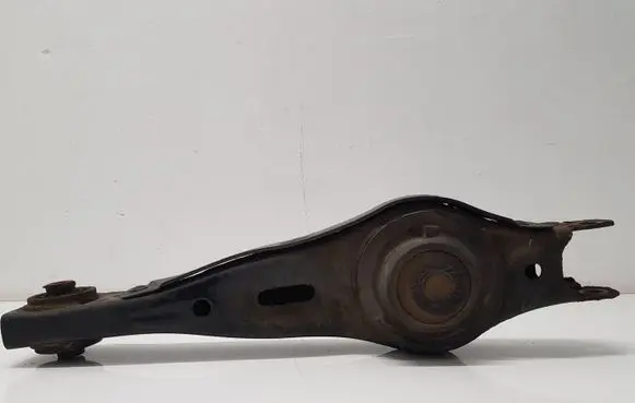 Hyundai Santa Fe Rear upper control arm/wishbone