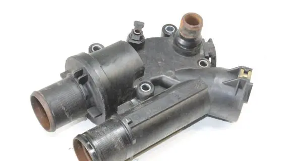 Ford S-MAX Thermostat housing 9657182080