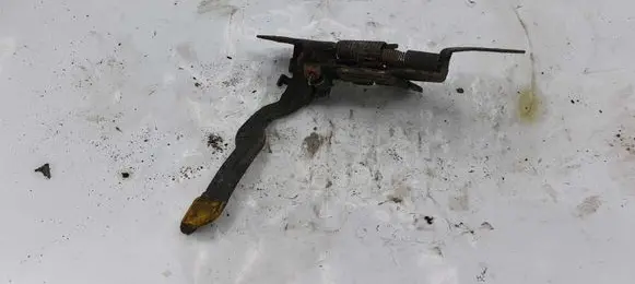 Chrysler Pacifica Engine bonnet/hood lock/catch NOCODE