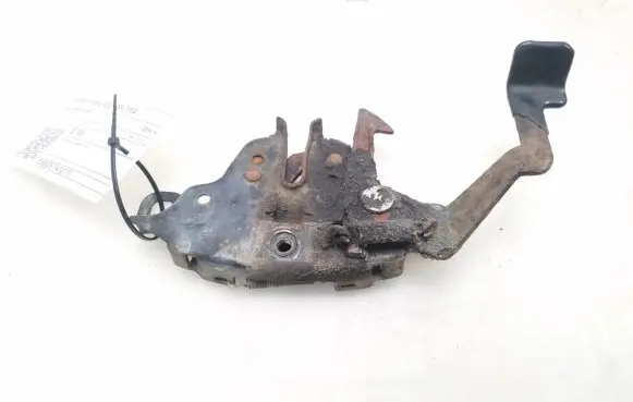 Nissan Terrano Engine bonnet (hood) release handle
