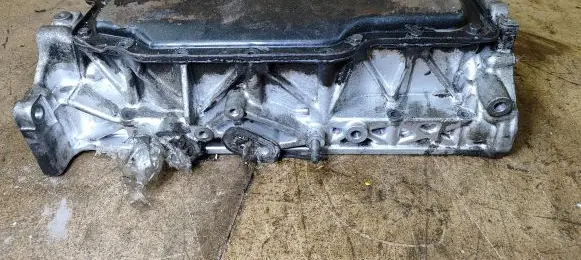Mazda 6 Oil sump