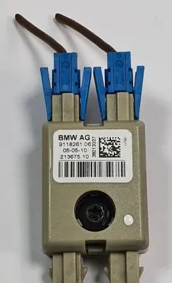 BMW 5 F10 F11 Antenna control unit 9118261