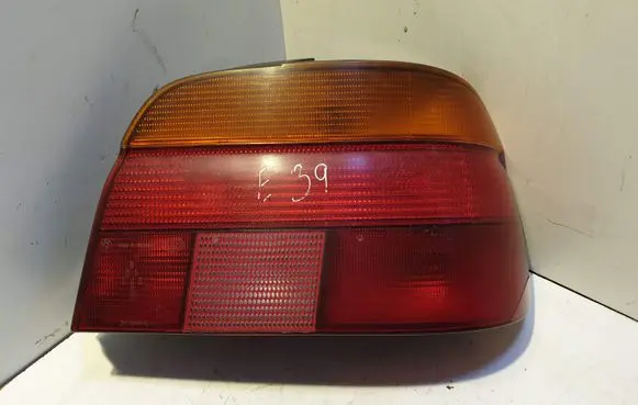 BMW 5 E39 Rear/tail lights 8358032 2VP00724002