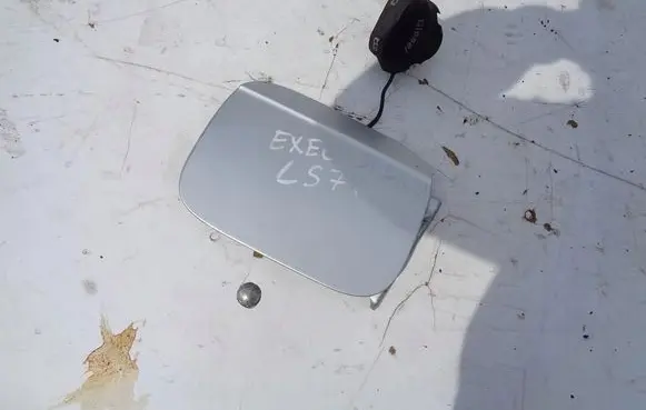 Seat Exeo (3R) Fuel tank cap