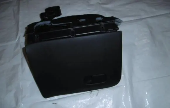 Citroen C3 Picasso Glove box set 9683170577