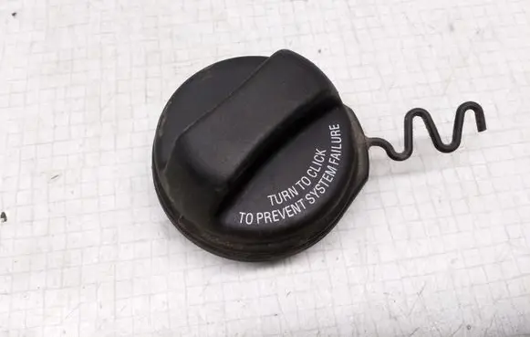 Volkswagen Golf III Fuel tank filler cap 