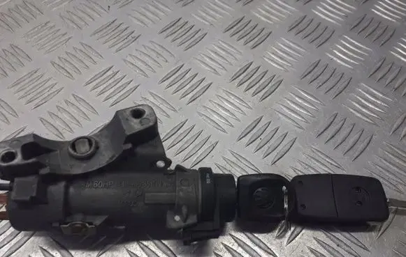 Volkswagen Fox Ignition lock 4B0905851N