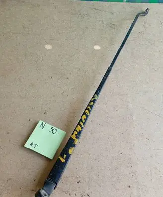 Renault Scenic I Front wiper blade arm 5625655