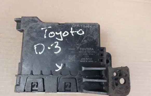 Toyota RAV 4 (XA40) Air conditioning/heating control unit 8865042550