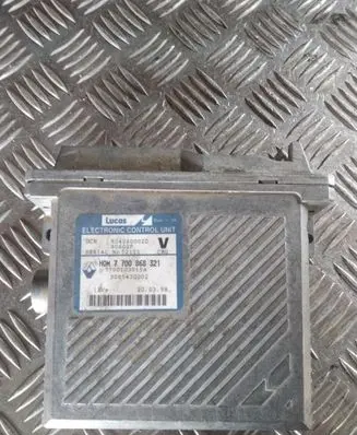 Volvo S40, V40 Engine control unit/module HOM7700868321 7700103515A 3085430002
