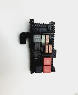 Mercedes-Benz GLC X253 C253 Fuse module A2059068501