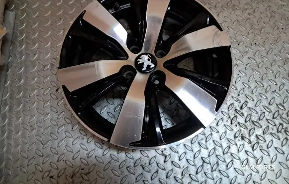 Peugeot 2008 I R16 alloy rim 9678398177