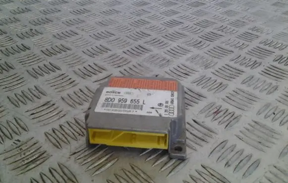 Volkswagen PASSAT B5.5 Airbag control unit/module 8D0959655L 0030B003XWB7 0285001305