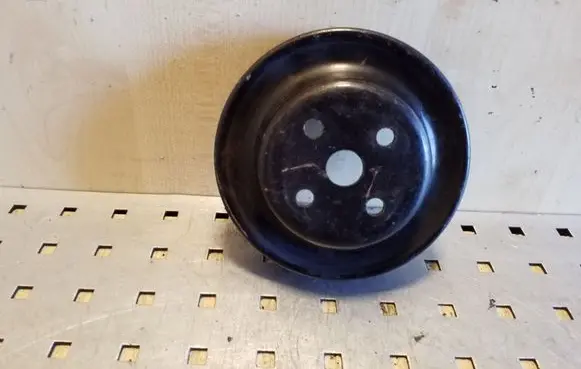 Mitsubishi Pajero Water pump pulley 