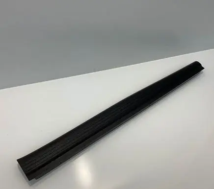 Mercedes-Benz E W211 Front sill trim cover A2116801835 2116801835