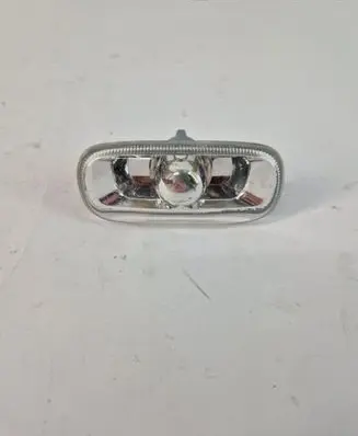 Audi A6 S6 C6 4F Front fender indicator light 8E0949127