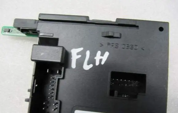 Volvo S40 Door control unit/module 31295174AA