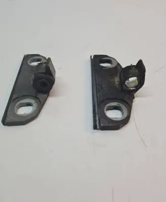 Volvo V70 Front door hinge set 