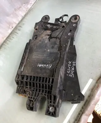 BMW X2 U10 Battery tray 985563505