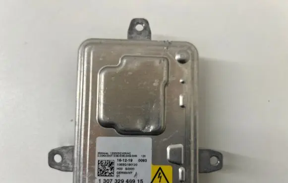 Alfa Romeo Stelvio Headlight ballast module Xenon 1307329469