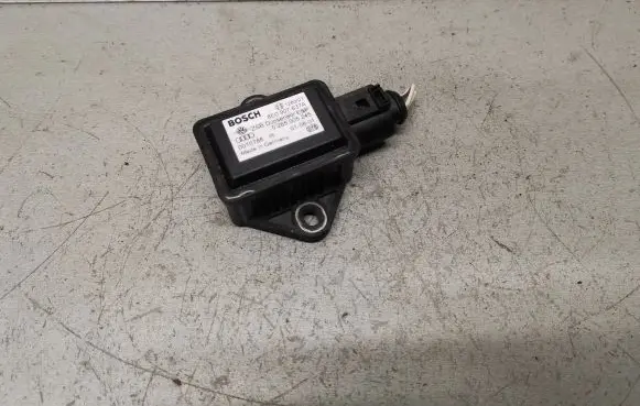 Audi A6 S6 C5 4B ESP acceleration yaw rate sensor 8E0907637A 0265005245