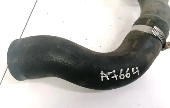 Toyota Avensis T270 Intercooler hose/pipe 173620R030