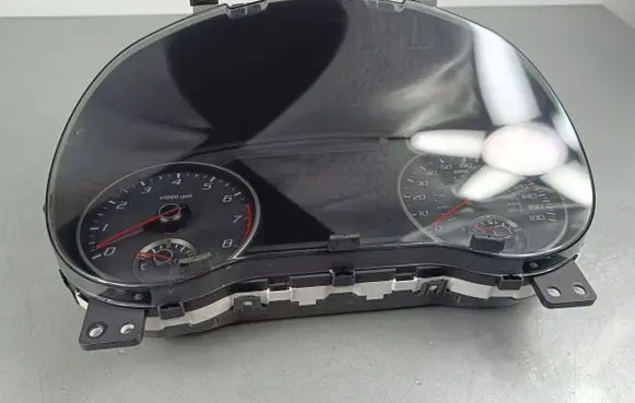 KIA Stinger Speedometer (instrument cluster) 94012J5040 026774