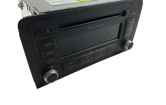 Audi A3 S3 8P Radio/CD/DVD/GPS head unit 8P0035186AB