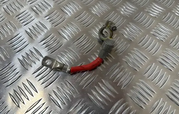 Opel Insignia A Positive cable (battery) 