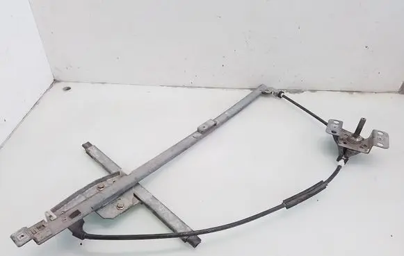 Volkswagen Transporter - Caravelle T4 Front door manual window regulator 
