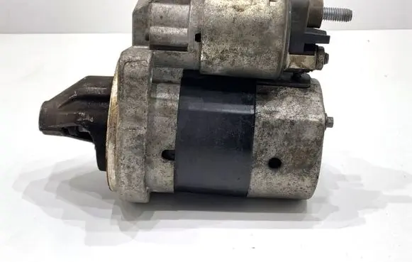 Ford Focus Starter motor CV6T11000GC