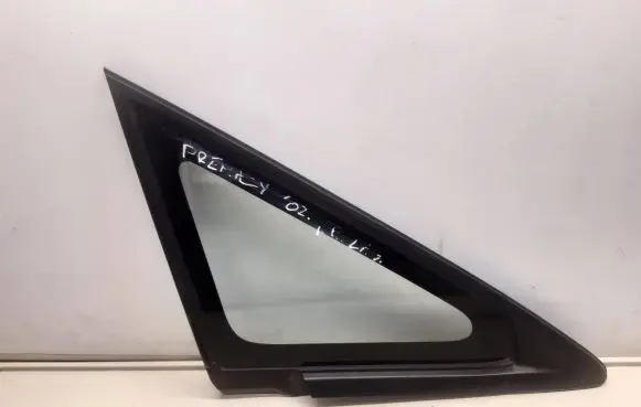 Mazda Premacy Front triangle window/glass C10150G10