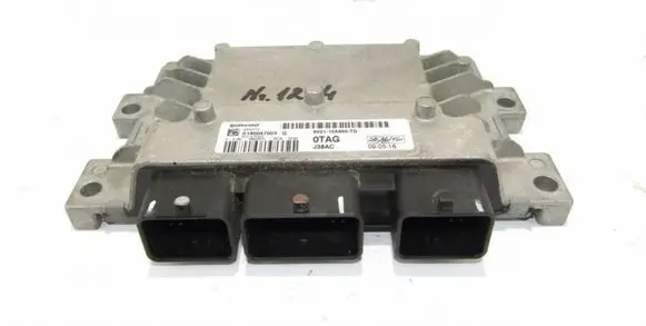 Ford Fiesta Engine control unit/module S180047003G 8V2112A650TG