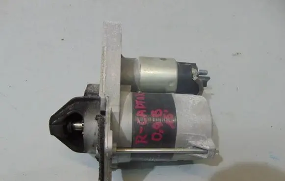 Renault Captur Starter motor 233007970r