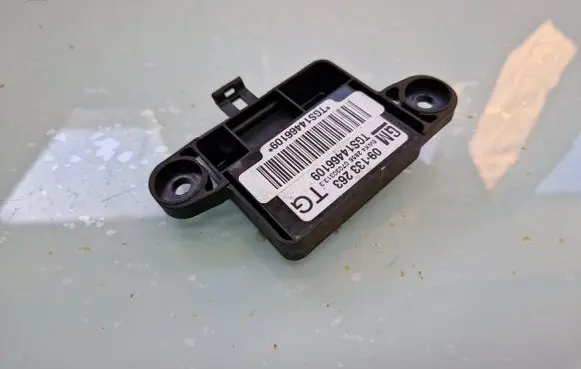 Opel Zafira A Airbag deployment crash/impact sensor 09133263 TGS14466109