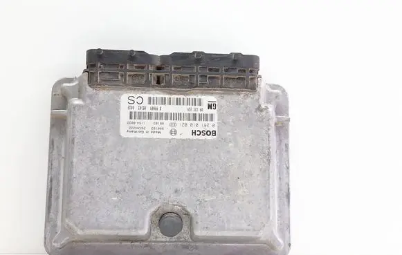 Opel Zafira A Engine control unit/module 0281010021