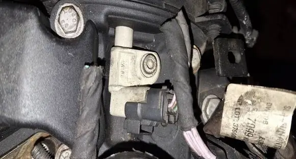Ford Mondeo MK IV Camshaft position sensor 