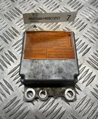 Nissan X-Trail T30 Airbag control unit/module 988208H405 050425
